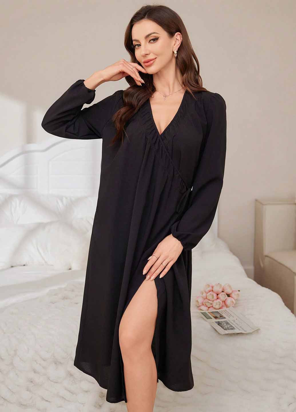 Чорна домашній сукня на запах SHEIN однотонна