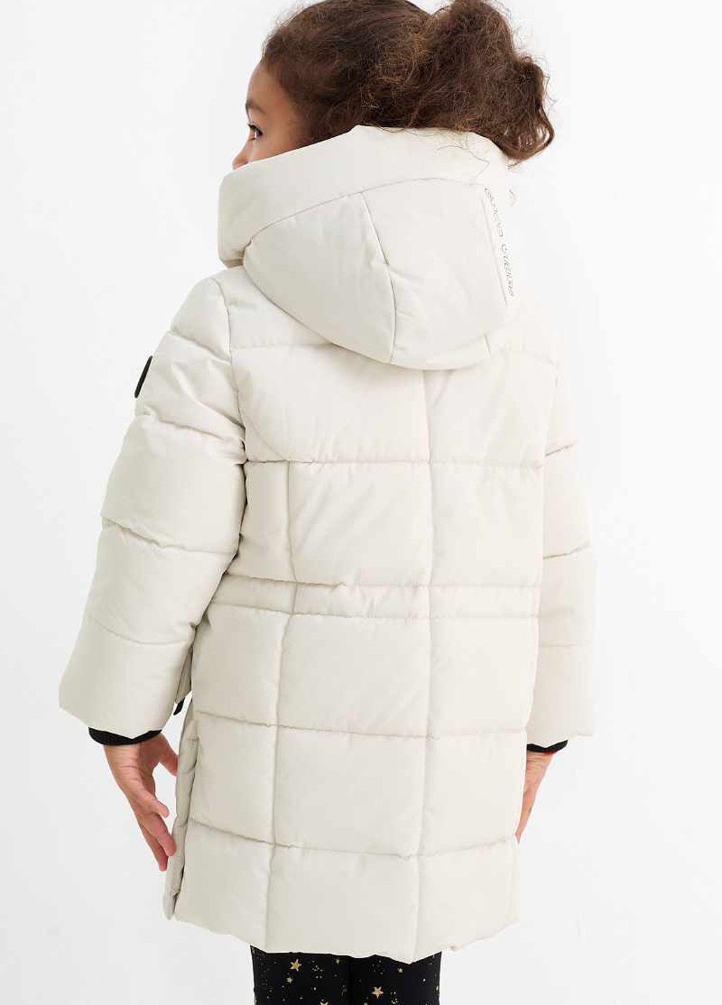 Молочна демісезонна куртка C&A