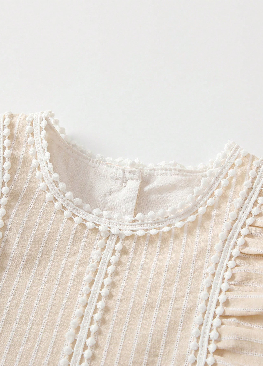 Светло-бежевое платье SHEIN (325706556)