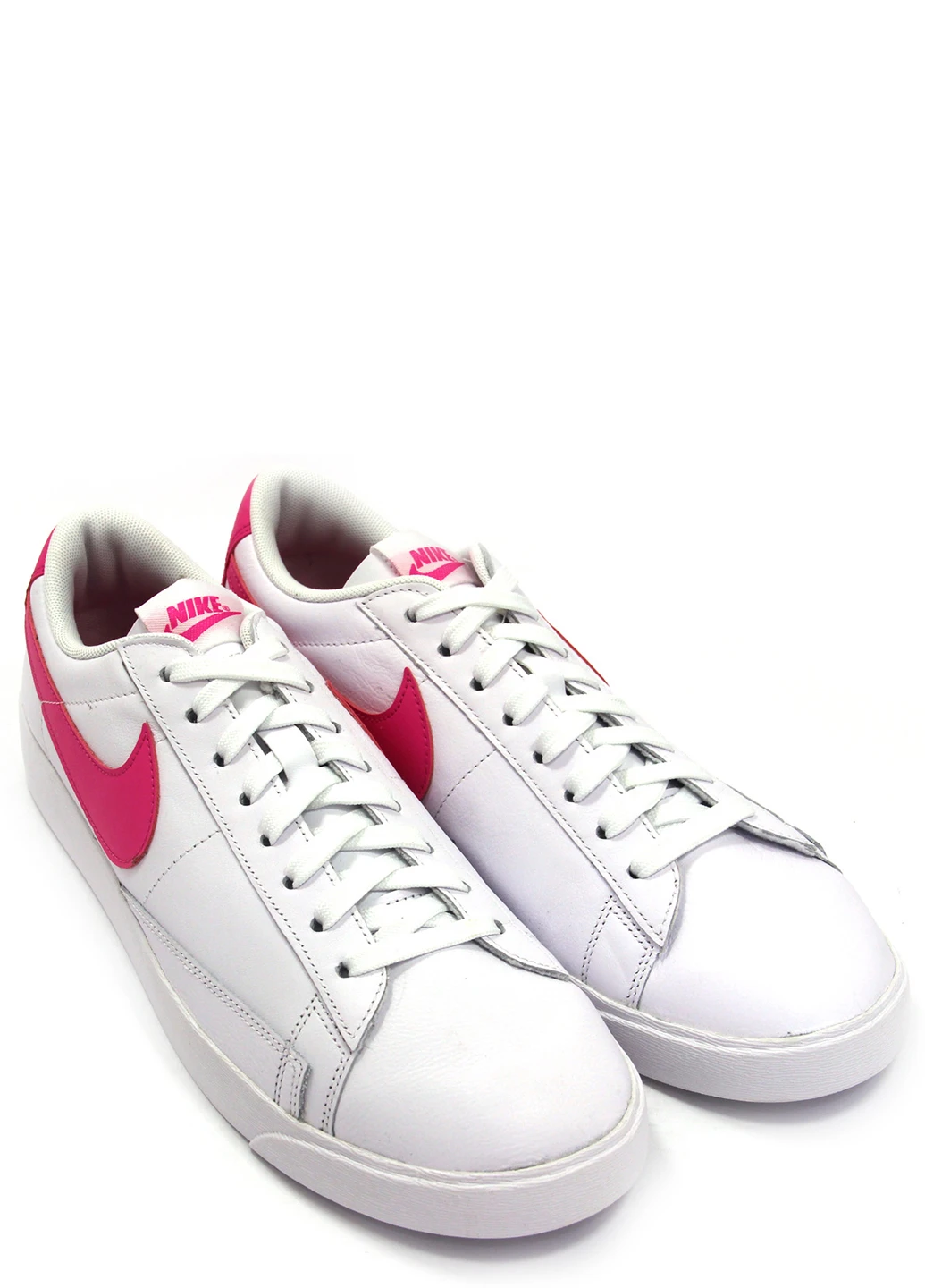 Білі жіночі кеди w blazer low Nike