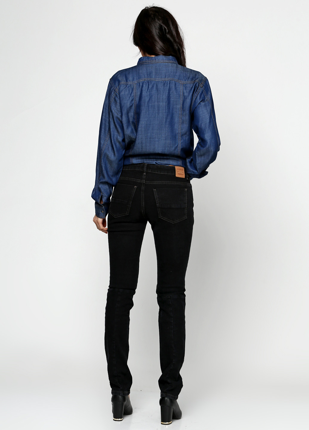 Черные демисезонные джинсы Karen by Simonsen