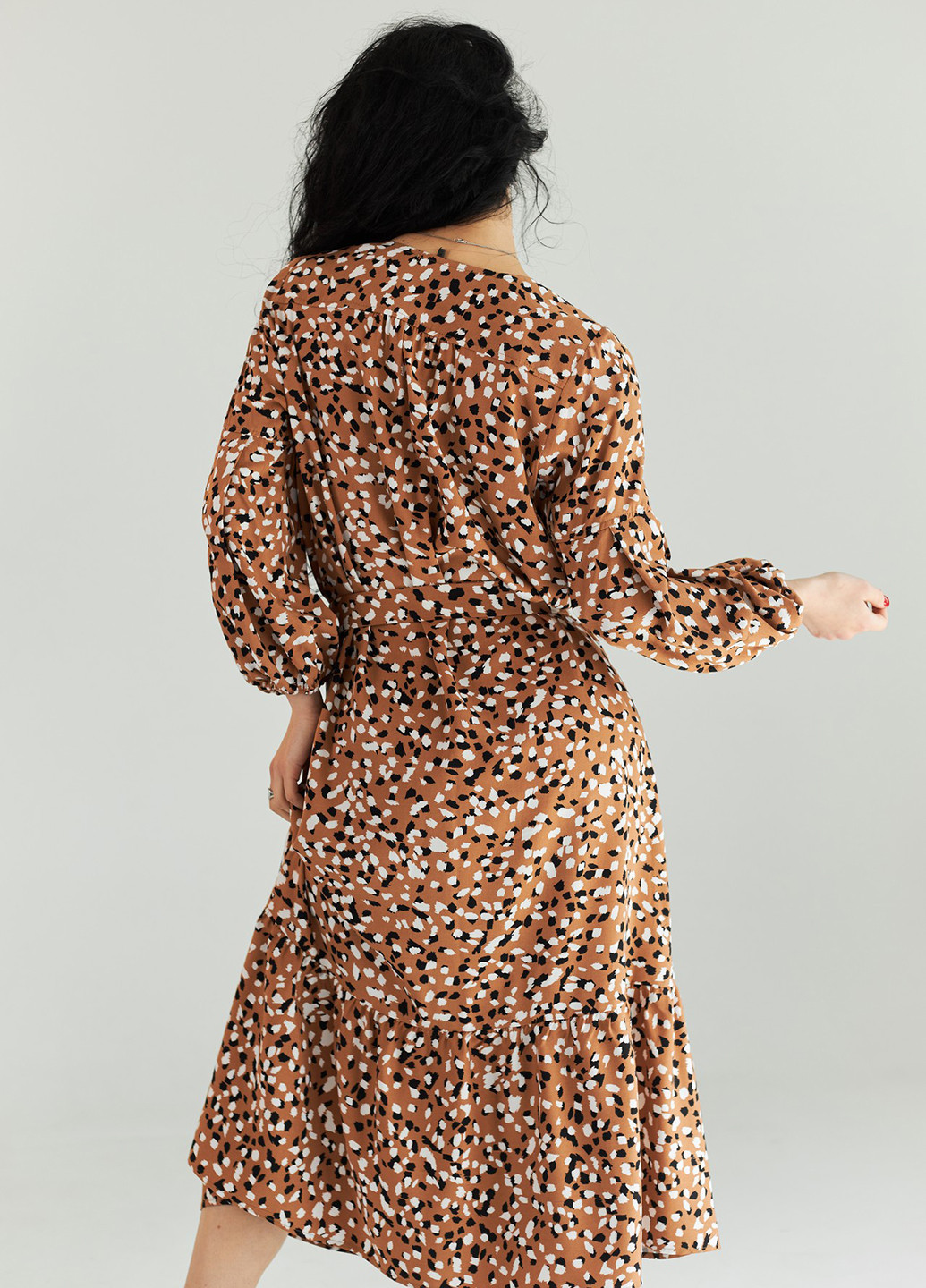 Коричневое кэжуал платье клеш MiNiMax с абстрактным узором