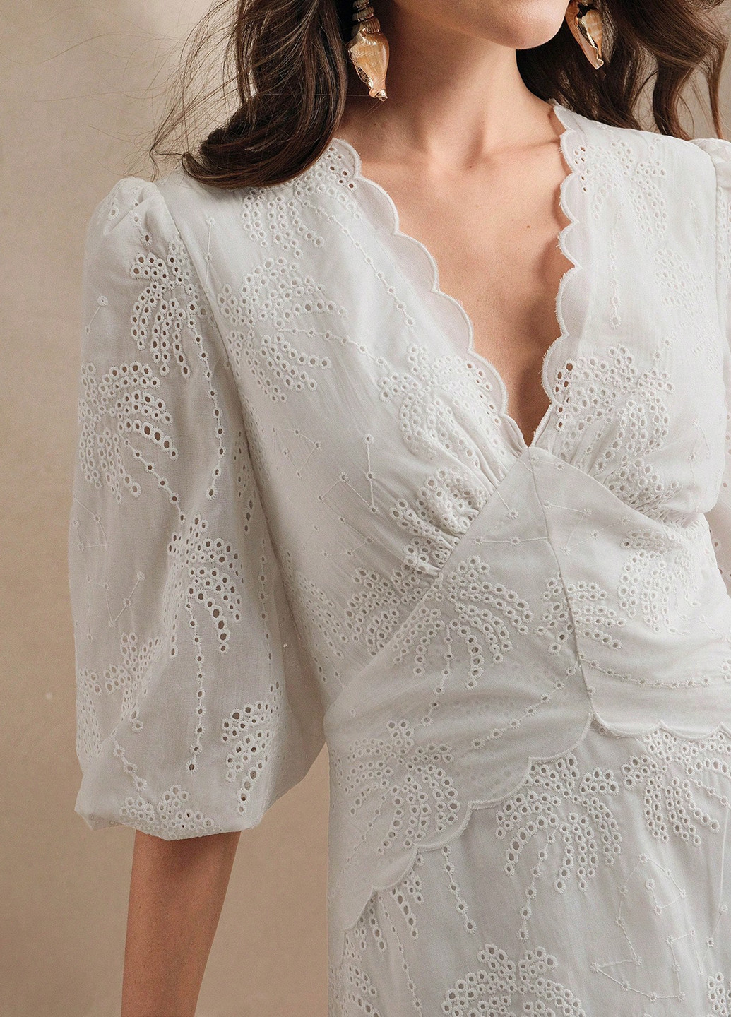 Белое кэжуал платье а-силуэт SHEIN однотонное