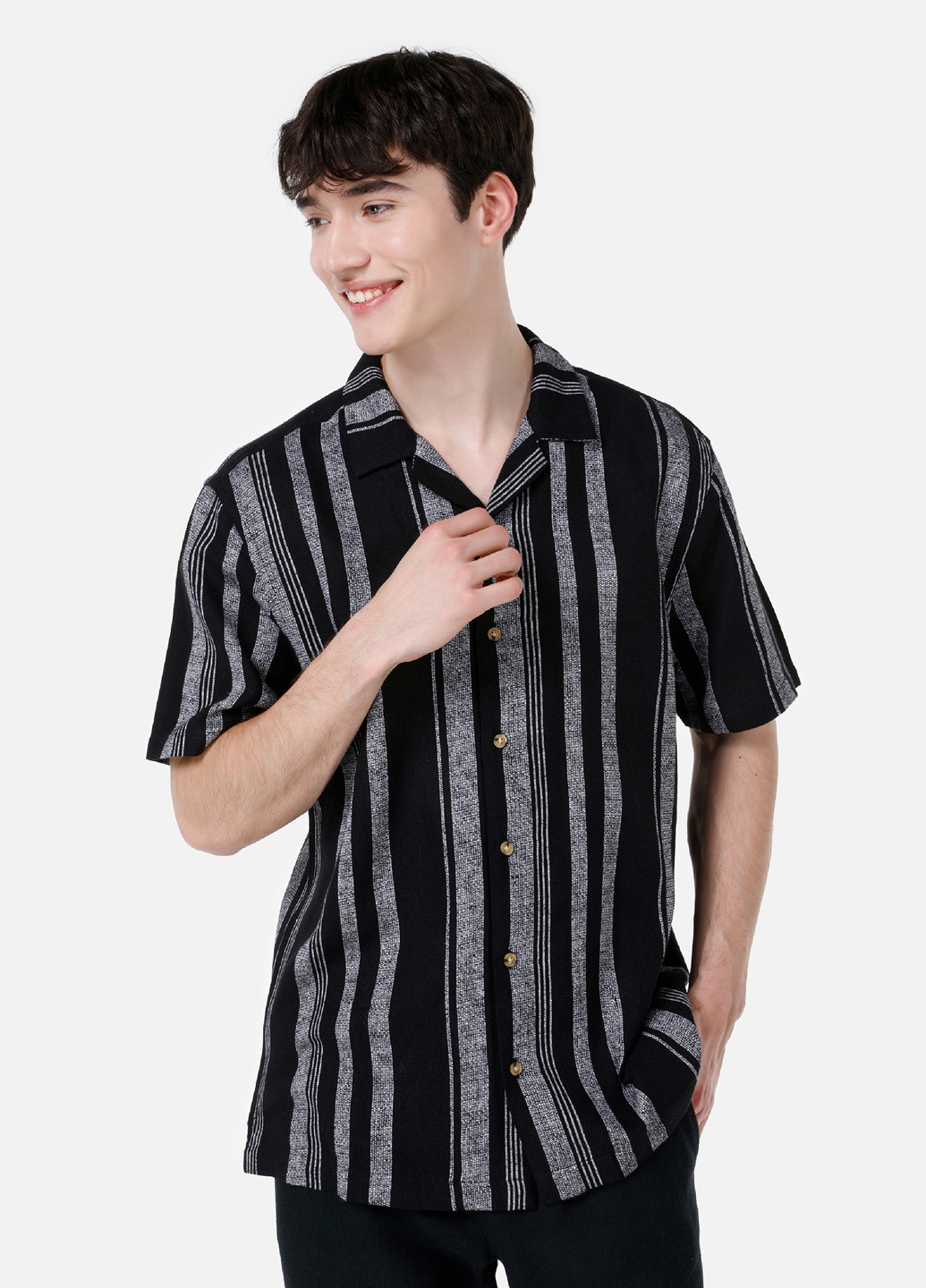 Черная кэжуал рубашка в полоску Colin's