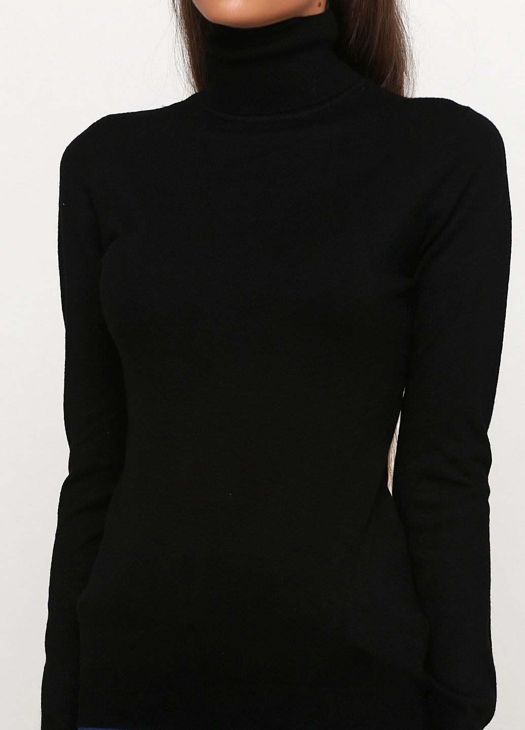 Чорний демісезонний светр Bluoltre