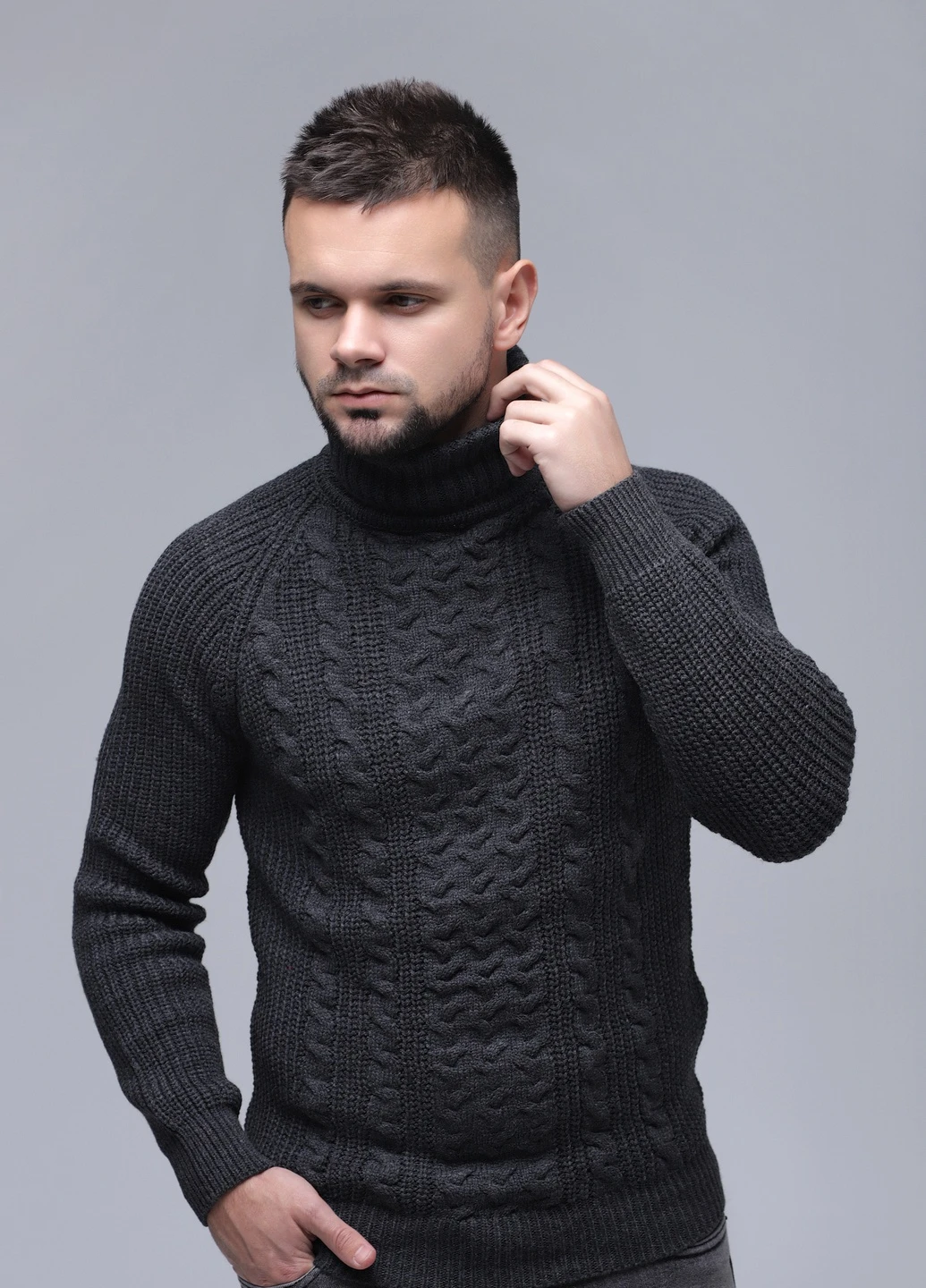 Темно-сірий зимовий светр Figo