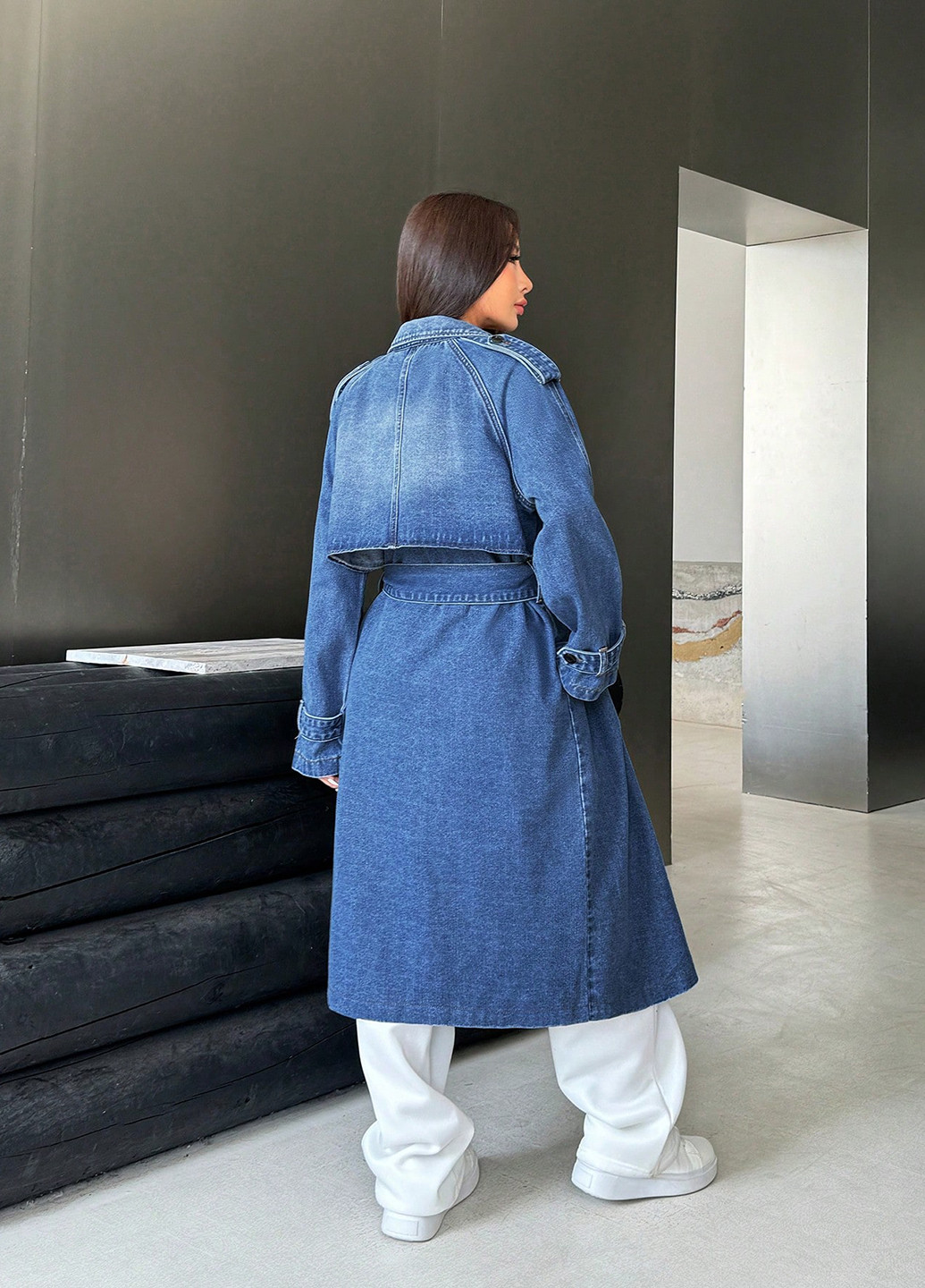 Синя демісезонна куртка SHEIN