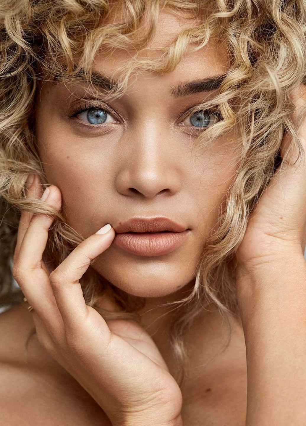 Парфюмированный спрей Love Eau de Parfum Travel Spray, 7 мл Victoria's Secret (299193521)