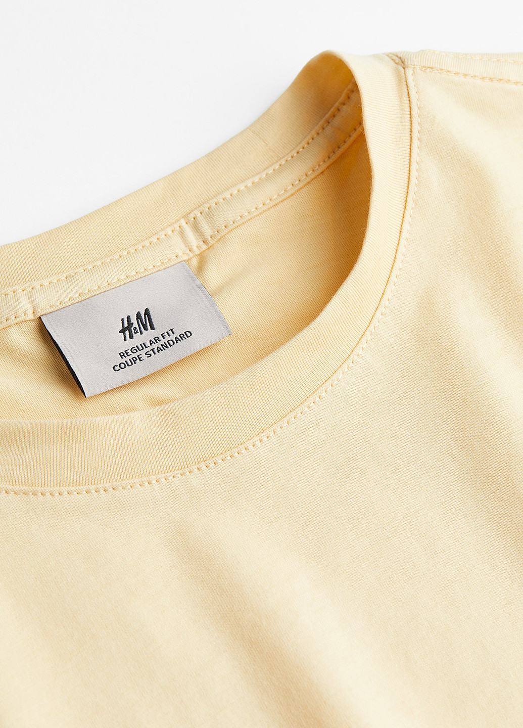 Пудровая футболка H&M