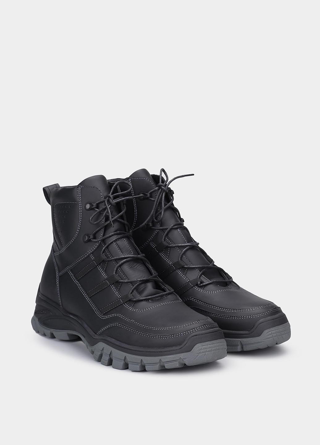 Черные осенние ботинки Braska