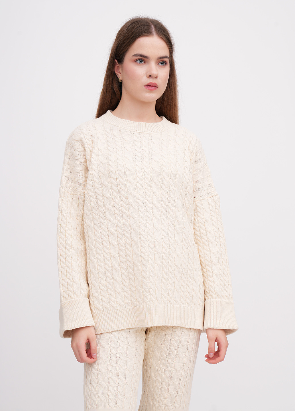 Молочный демисезонный свитер EQUILIBRI