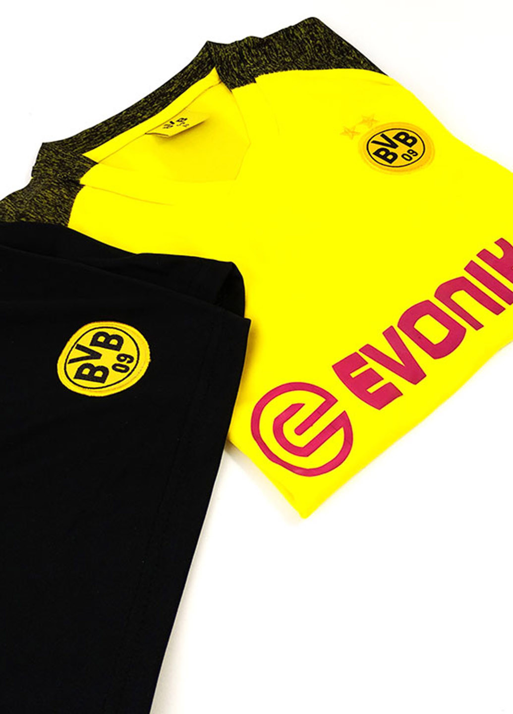 Желтый летний футбольная форма (футболка, шорты) с шортами No Brand