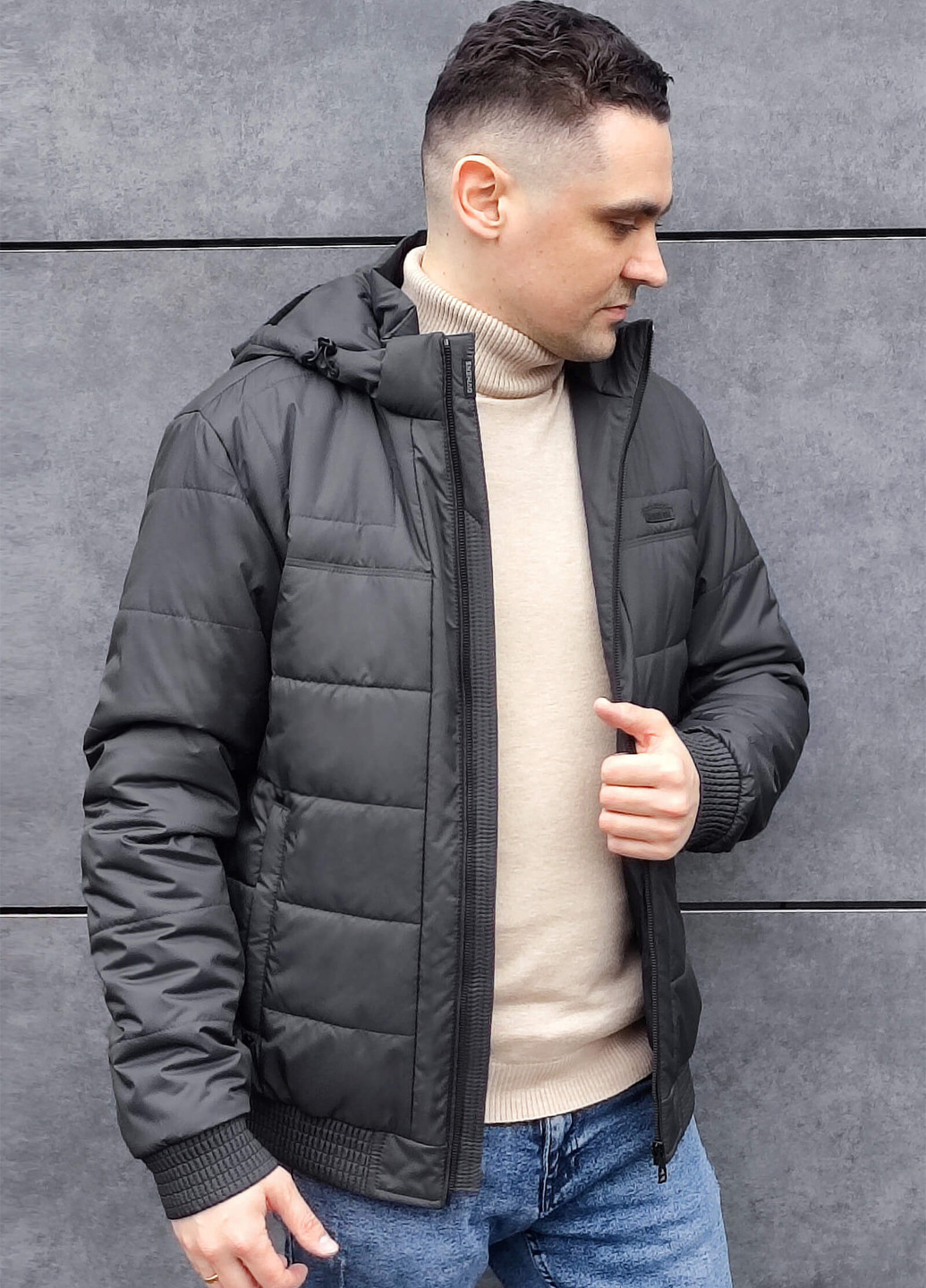 Сіра демісезонна куртка Sun's House