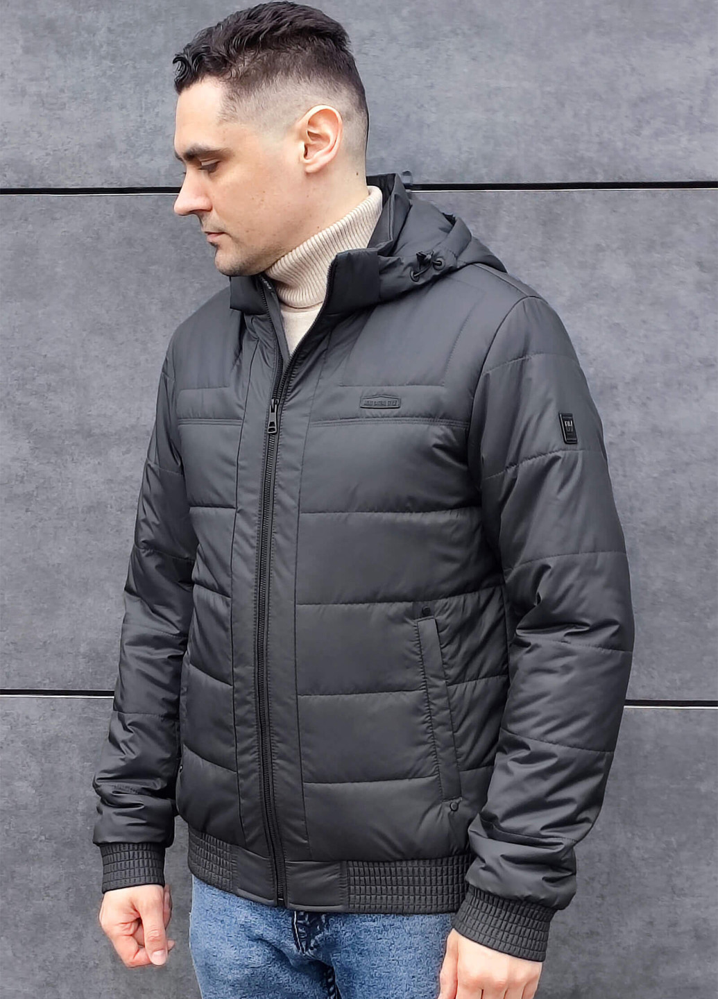 Сіра демісезонна куртка Sun's House