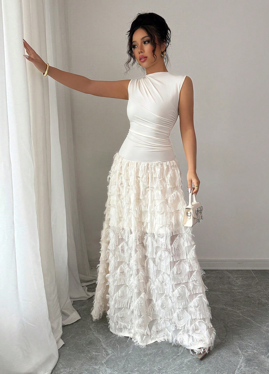 Кремова святковий сукня кльош SHEIN однотонна