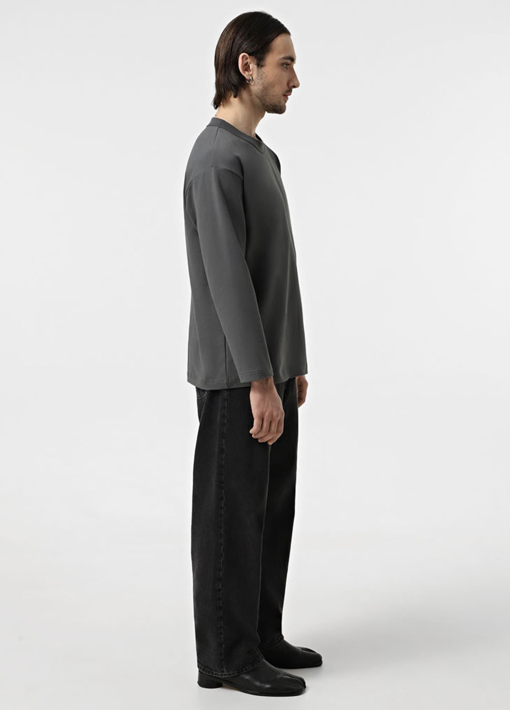 Темно-серый демисезонный кэжуал лонгслив Promin однотонный