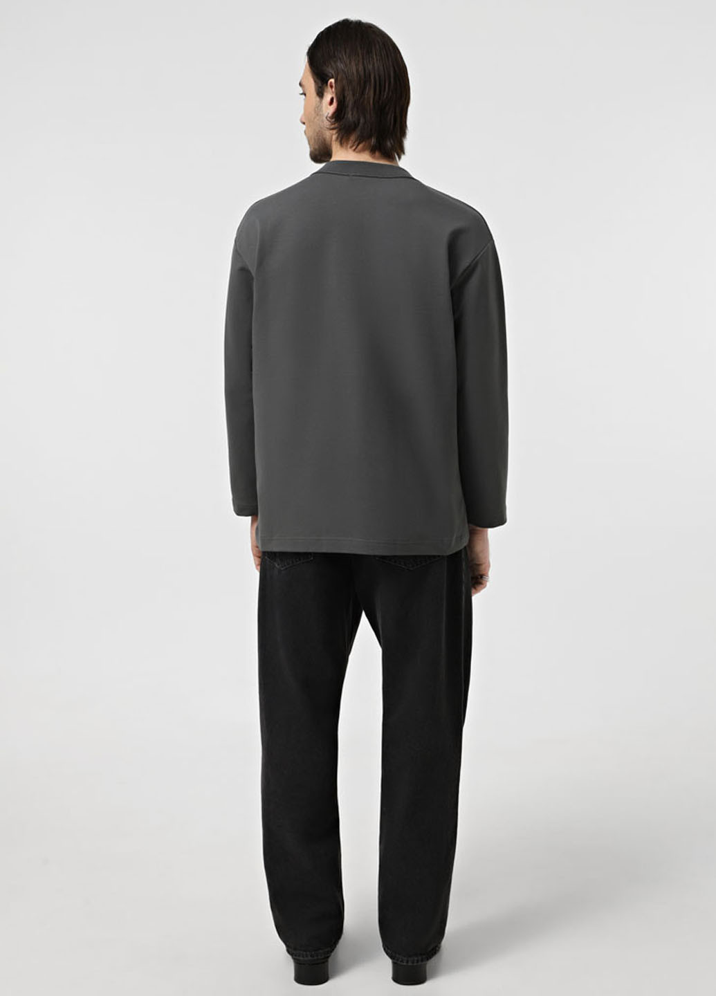 Темно-серый демисезонный кэжуал лонгслив Promin однотонный
