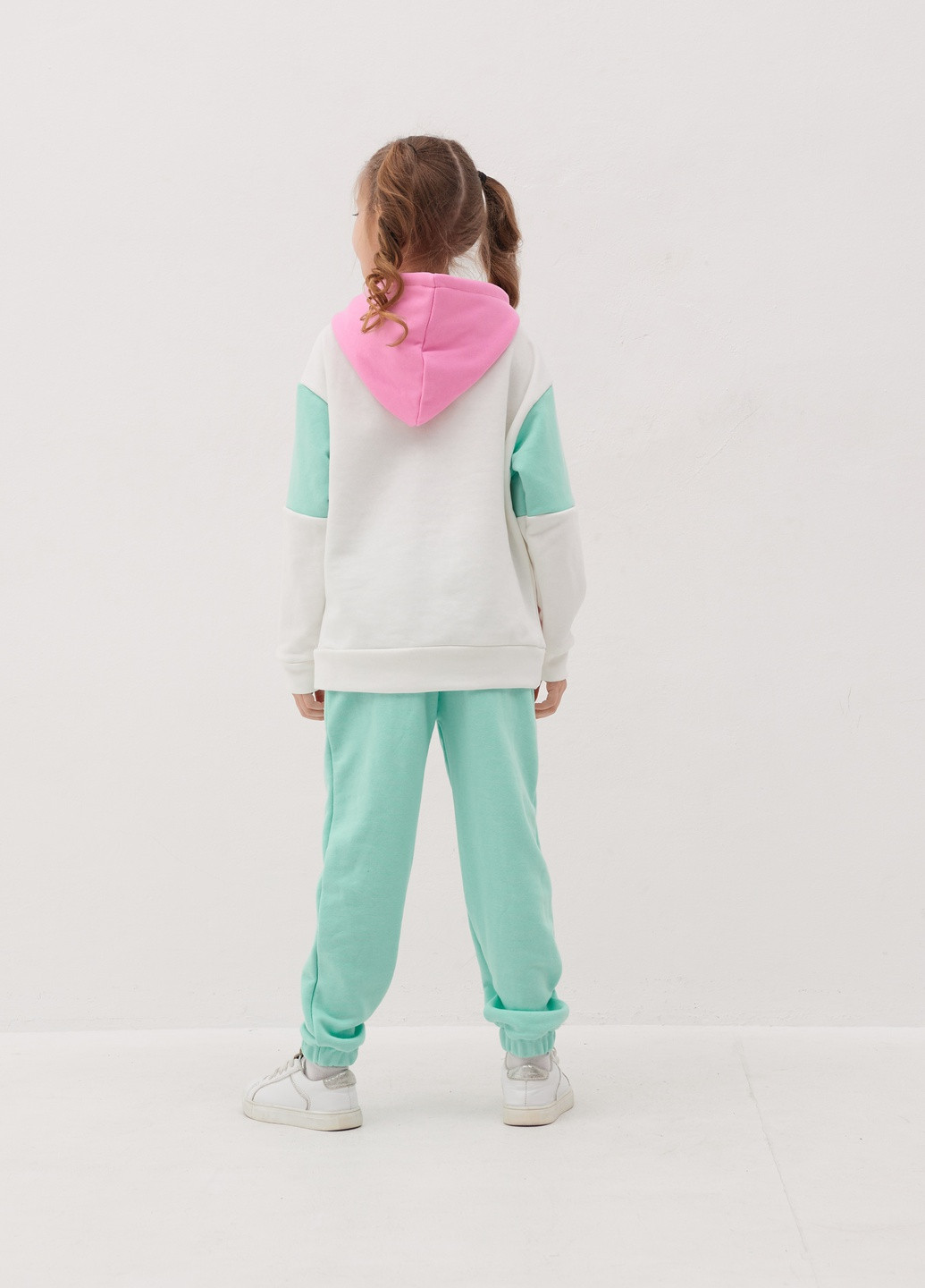 Молочный демисезонный детский спортивный повседневный костюм beauty Kindamor весна-осень 2022