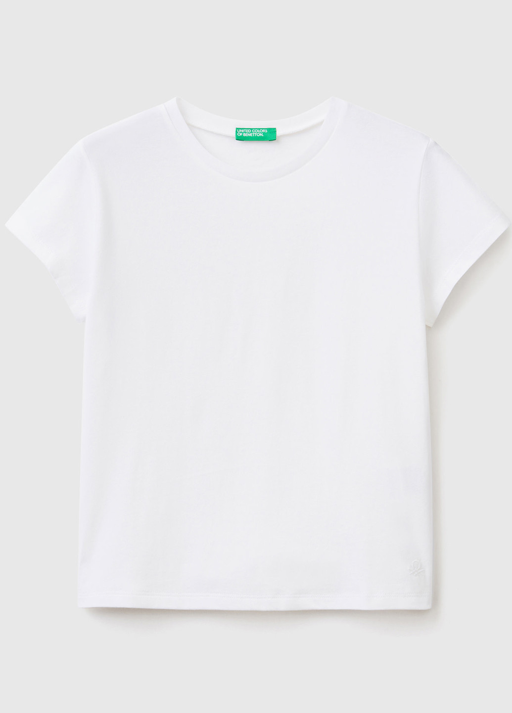 Белая летняя футболка United Colors of Benetton