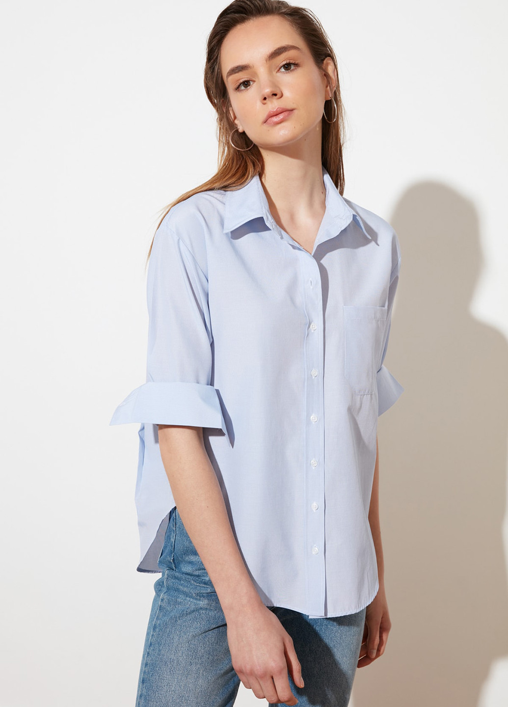 Светло-розовая кэжуал рубашка однотонная Trendyol