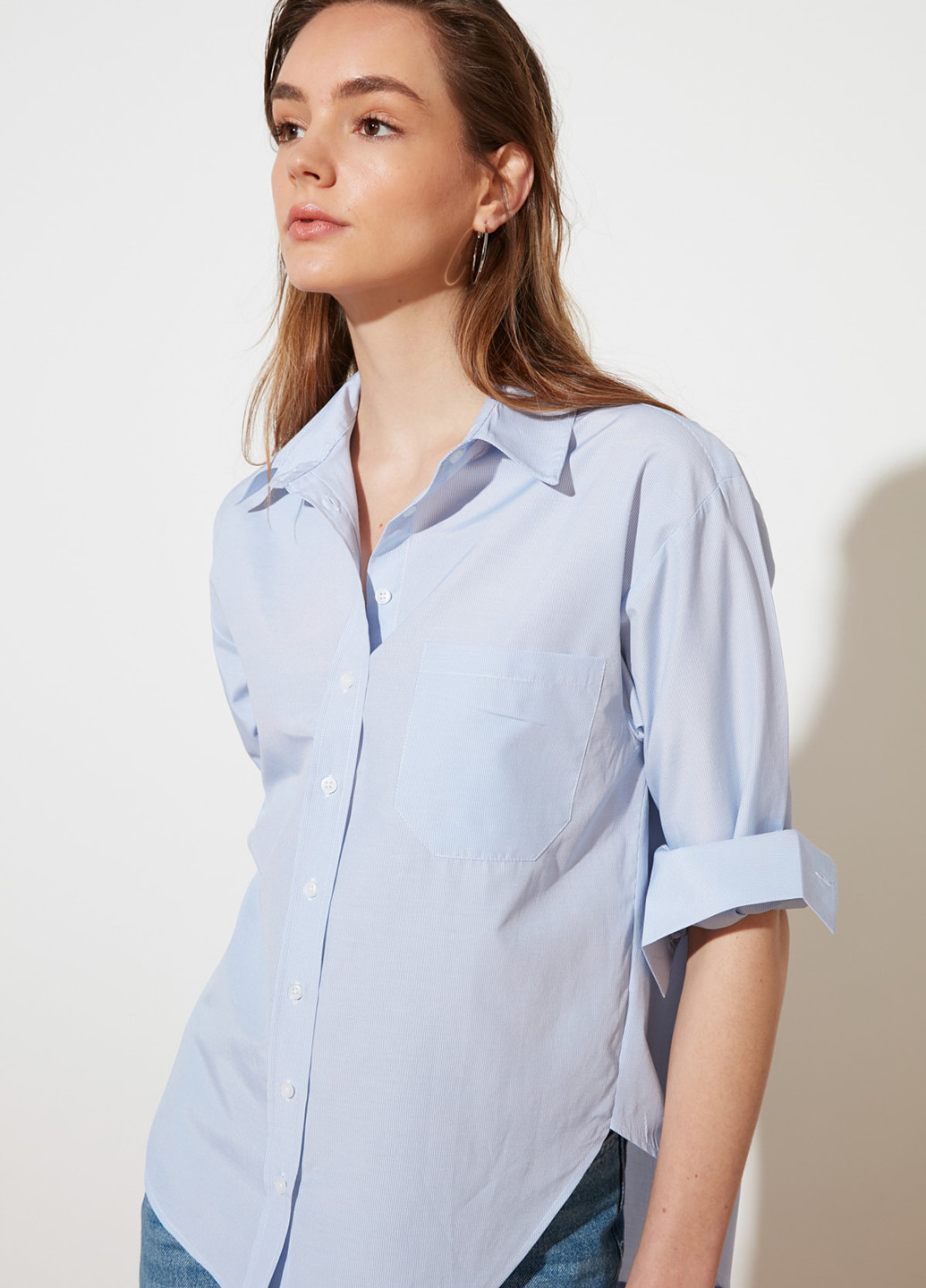 Светло-розовая кэжуал рубашка однотонная Trendyol