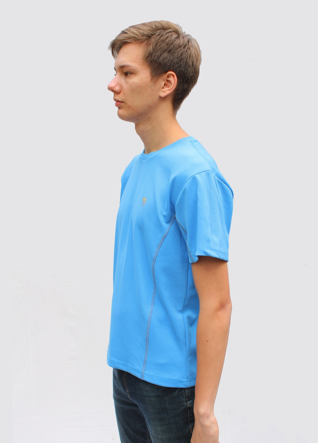 Голубая футболка мужская hard wear Mountain Hardwear