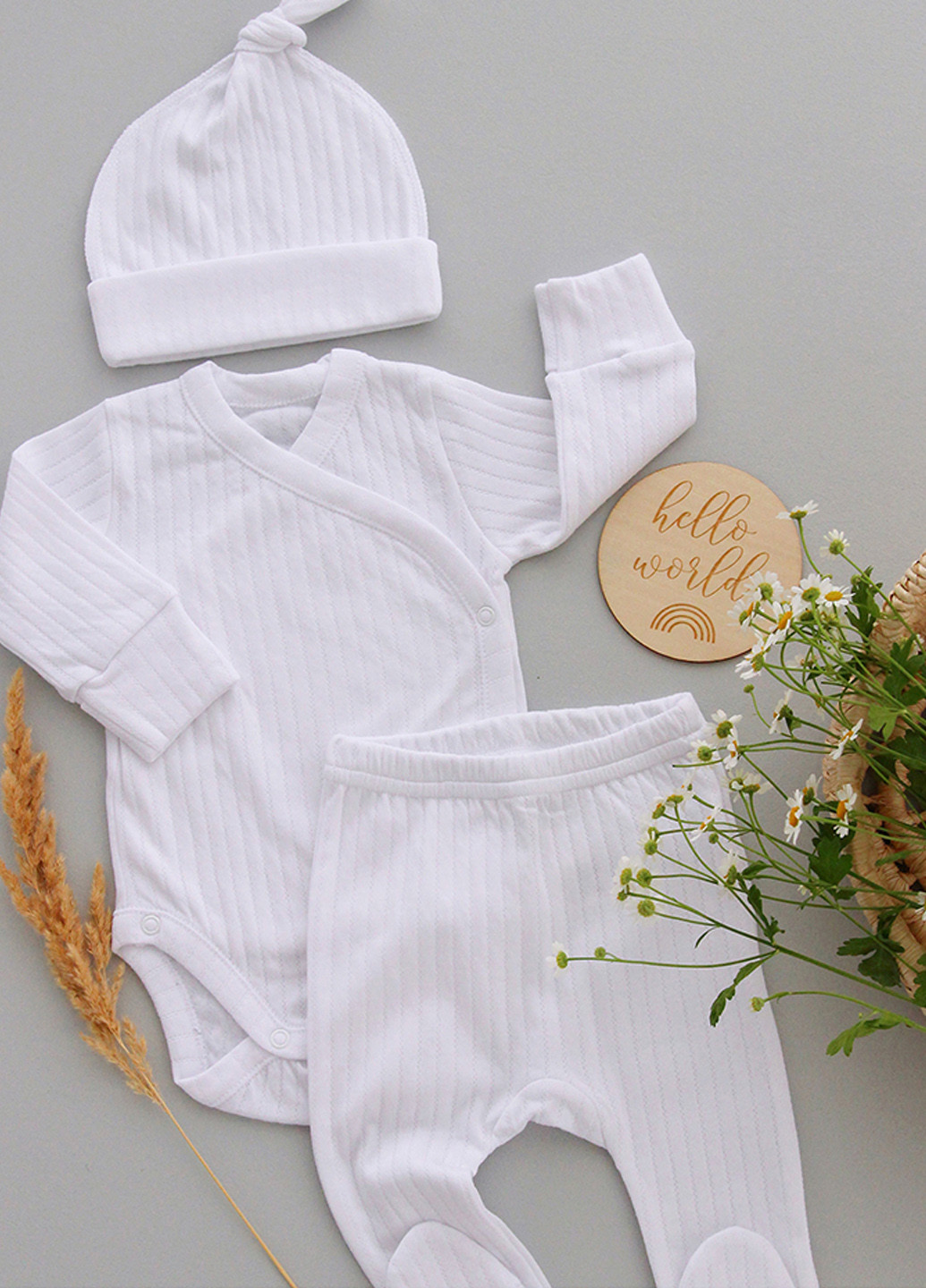 Білий демісезонний комплект (боді, штани, шапка) KRAKO