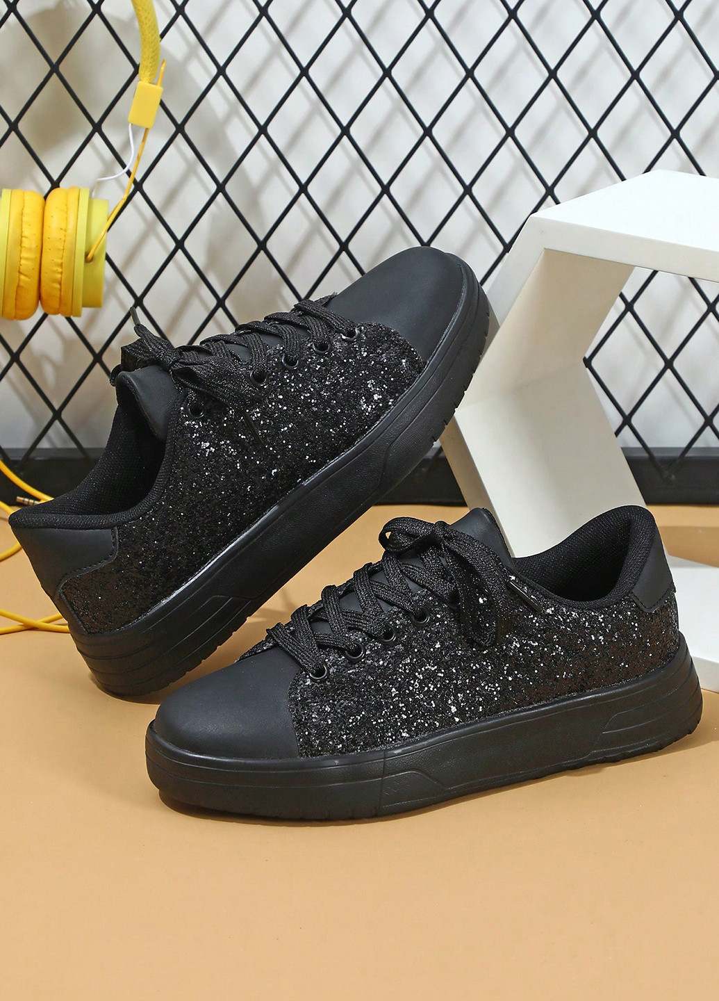 Кросівки SHEIN чорні демісезони (340109183)