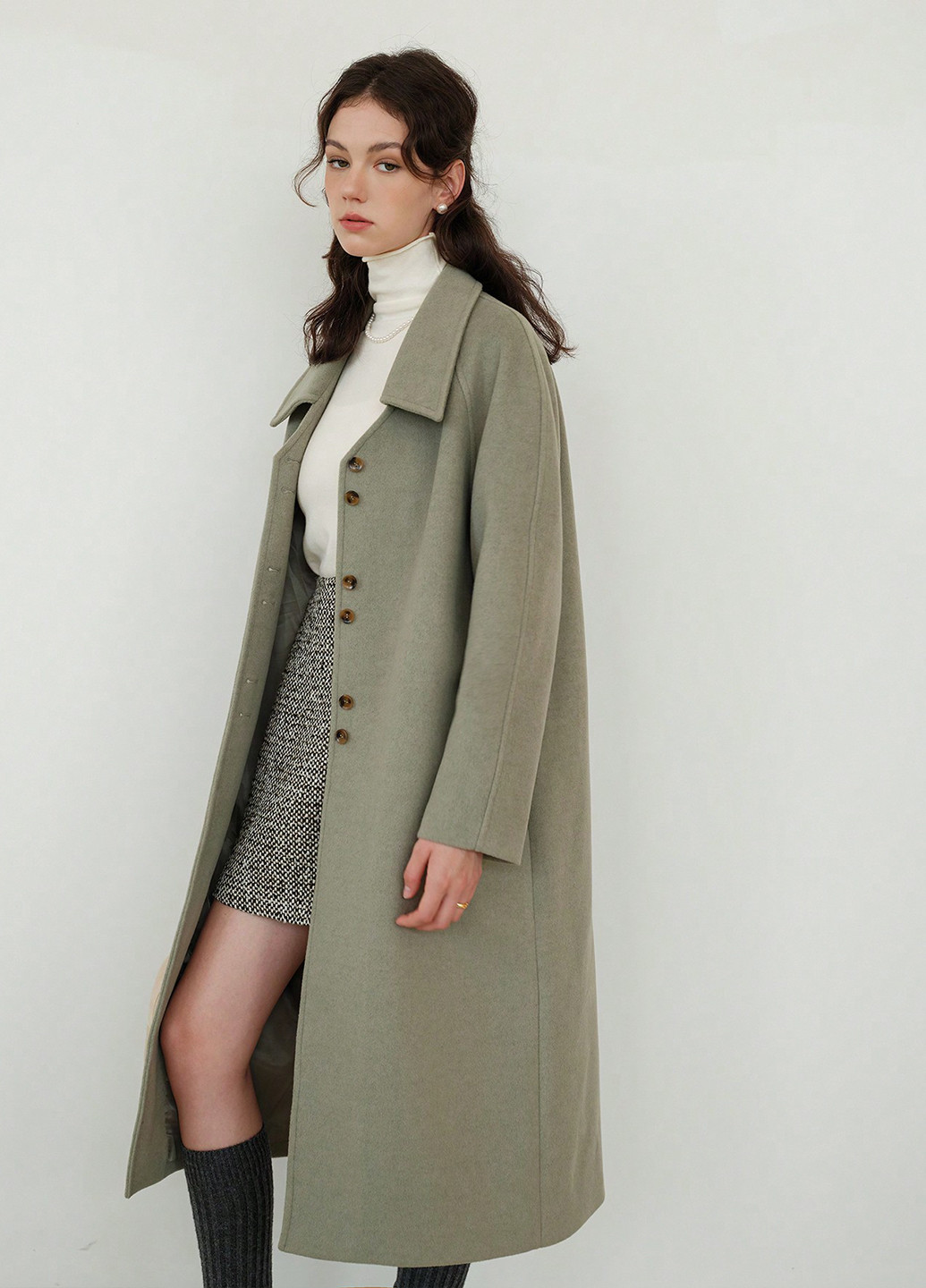 Серо-зеленое демисезонное Пальто однобортное SHEIN