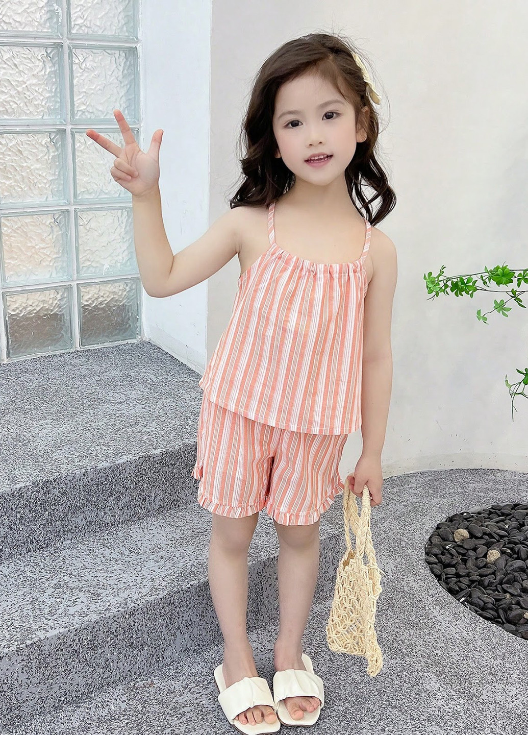 Рожевий літній костюм (топ, шорти) SHEIN