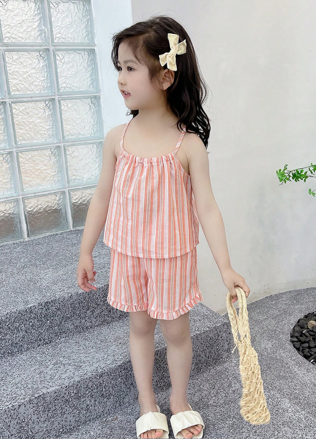 Рожевий літній костюм (топ, шорти) SHEIN