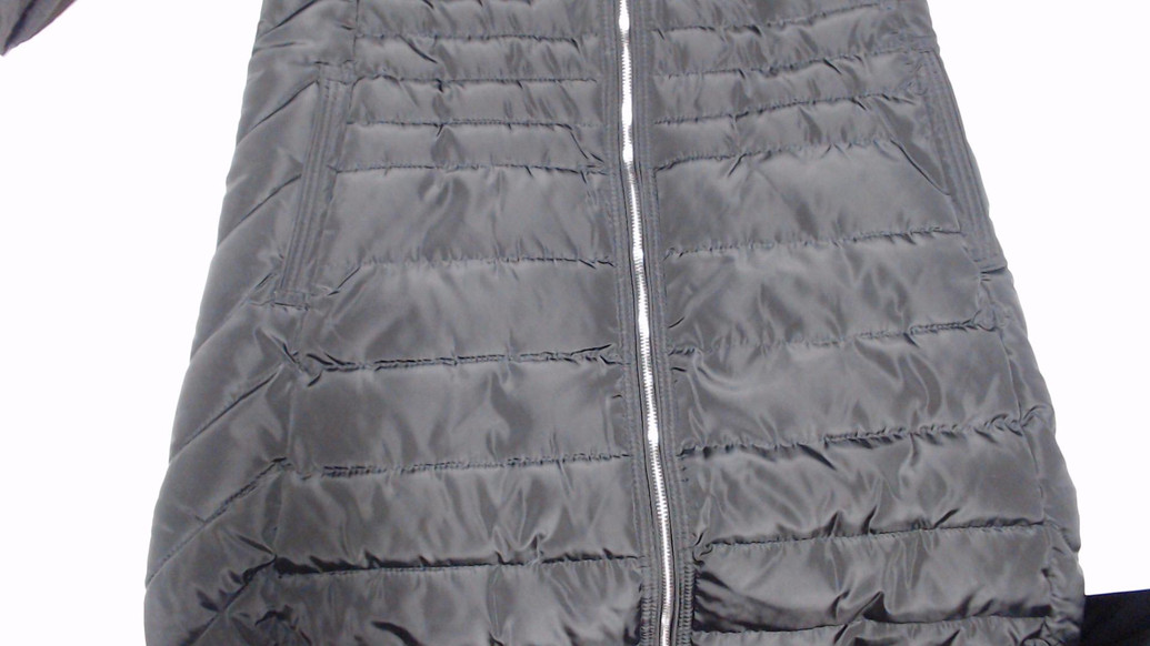 Черная демисезонная куртка Reserved