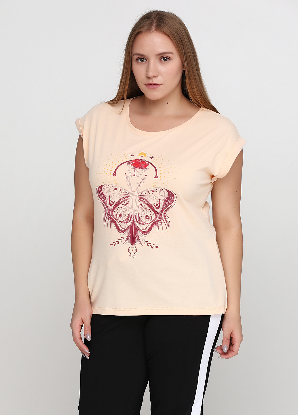 Персиковая летняя футболка Роза