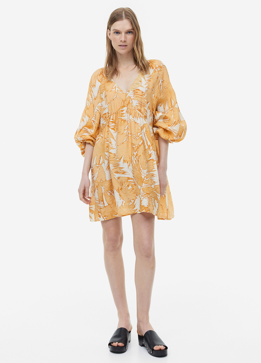 Желтое кэжуал платье H&M с цветочным принтом