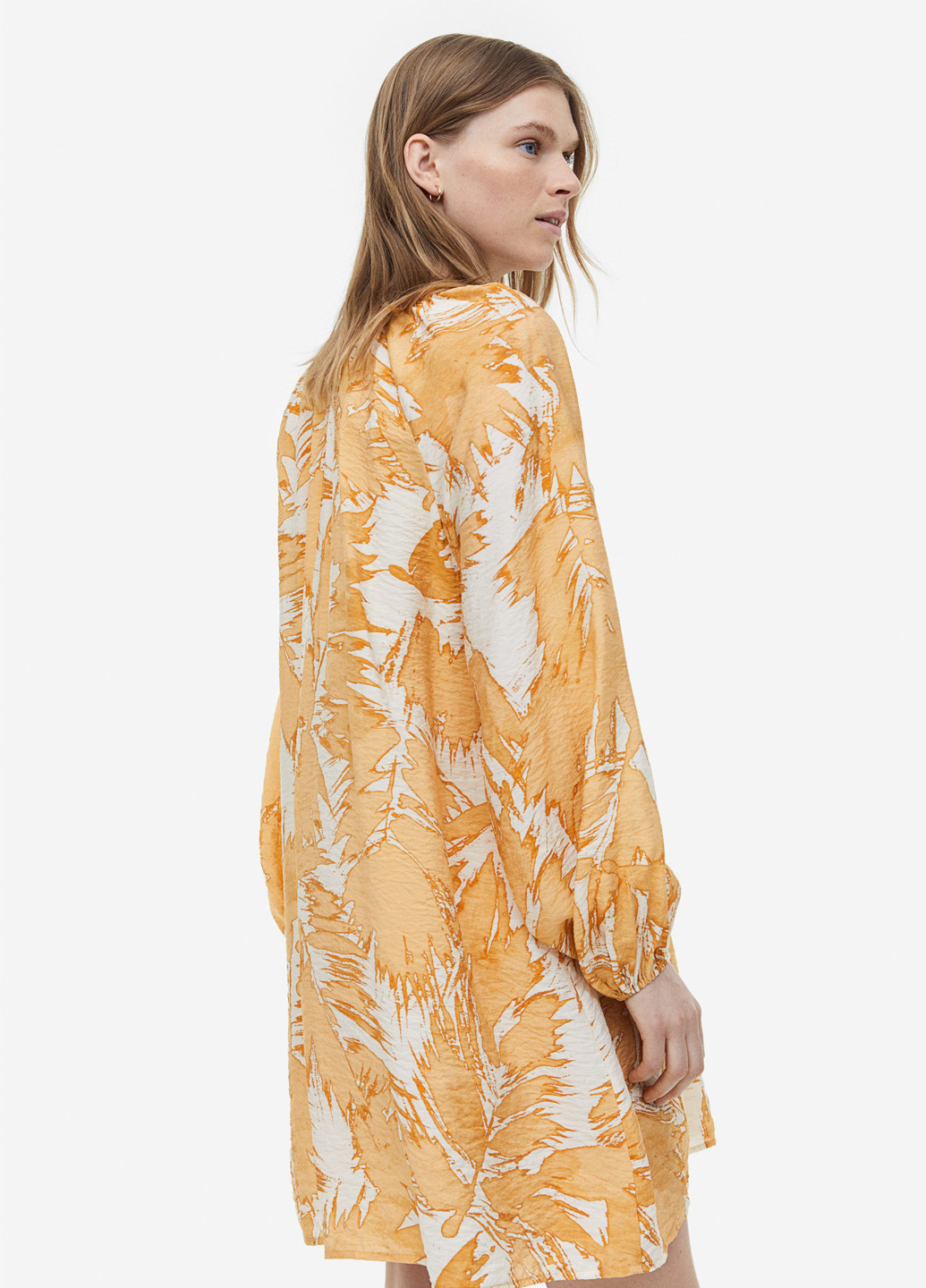 Желтое кэжуал платье H&M с цветочным принтом