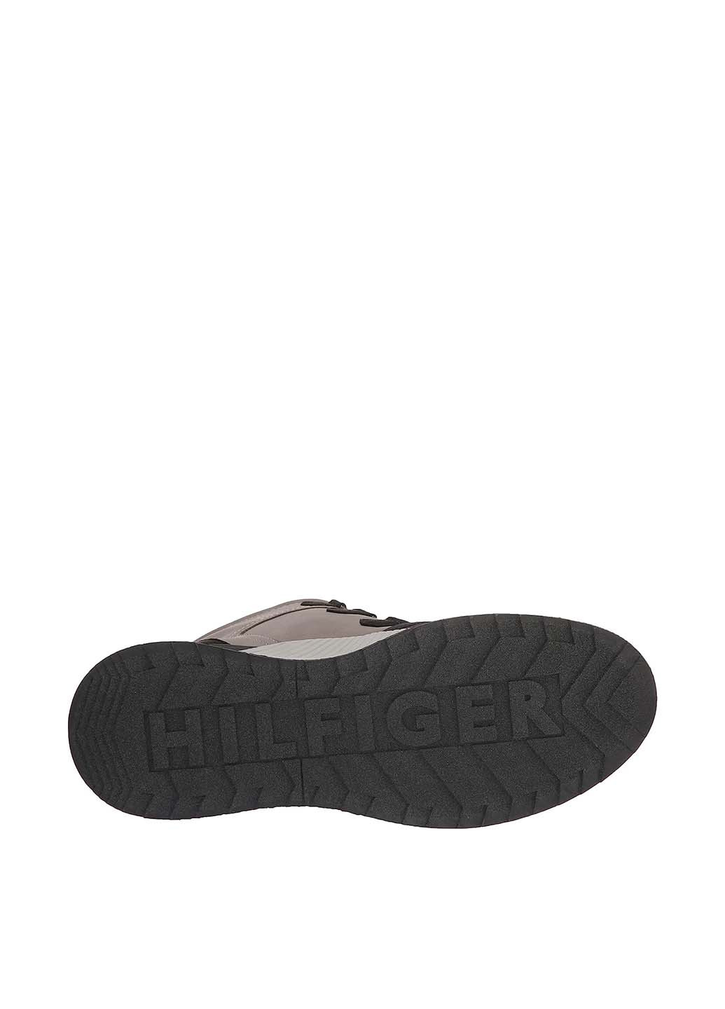 Осенние ботинки Tommy Hilfiger с логотипом из искусственной замши, из искусственной кожи