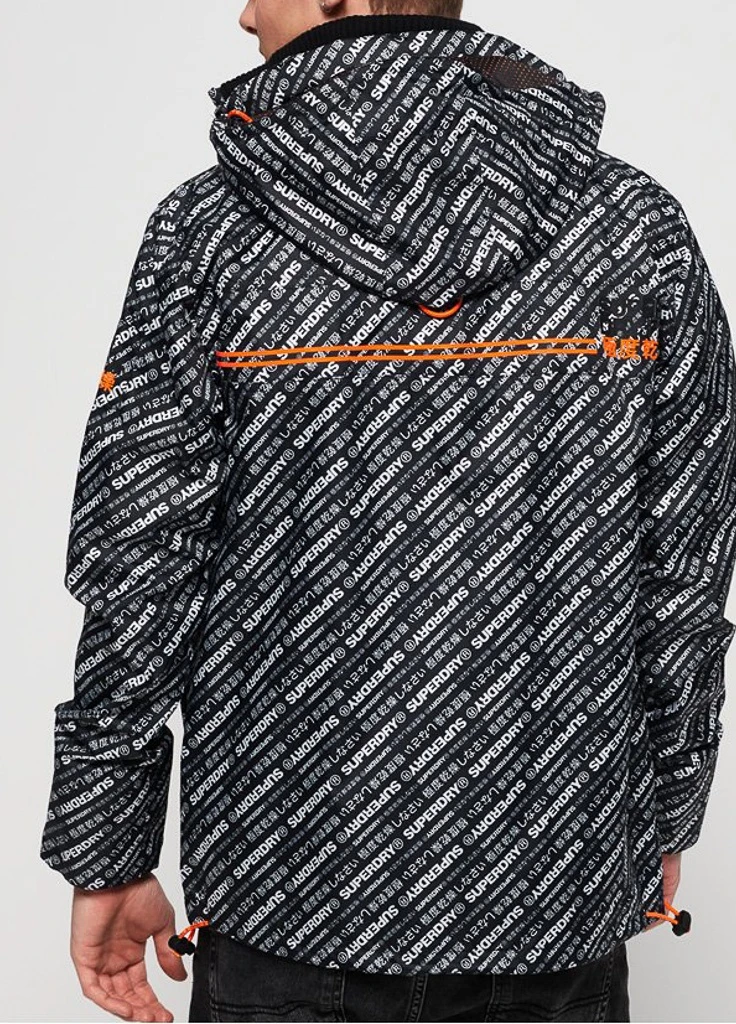 Черно-белая демисезонная куртка Superdry
