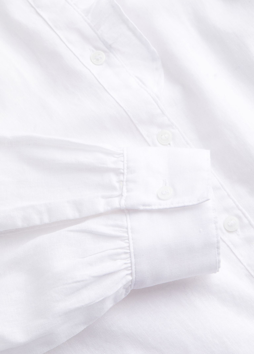 Белая кэжуал рубашка однотонная H&M