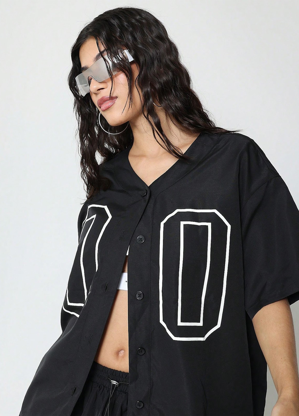 Черная кэжуал рубашка с надписями SHEIN