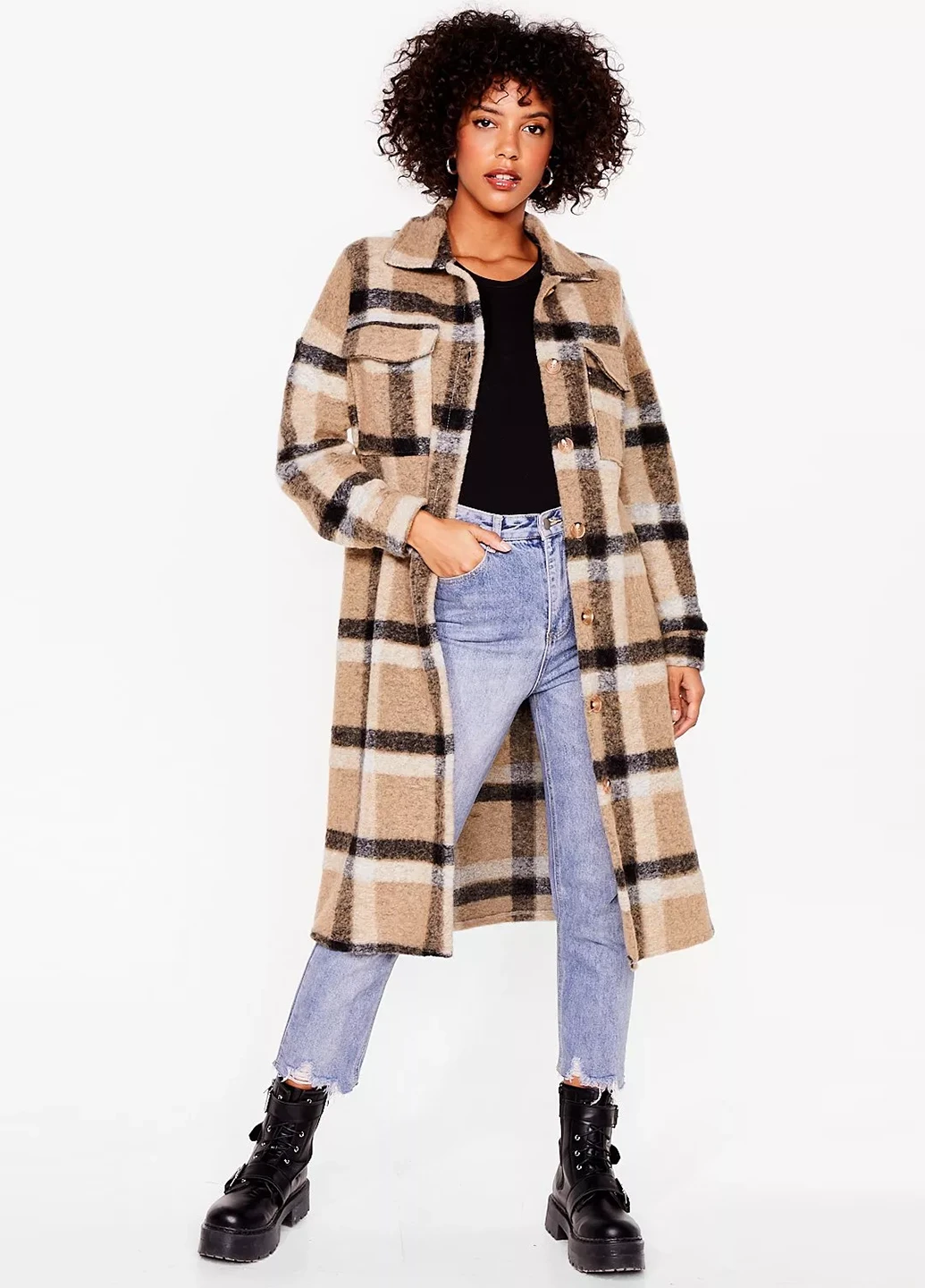 Бежевое демисезонное Пальто пальто-рубашка Nasty Gal