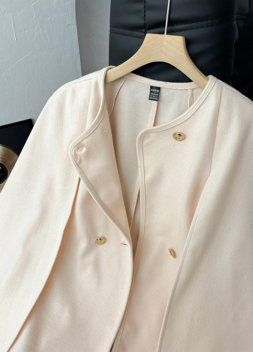 Кремовое демисезонное Пальто кейп SHEIN