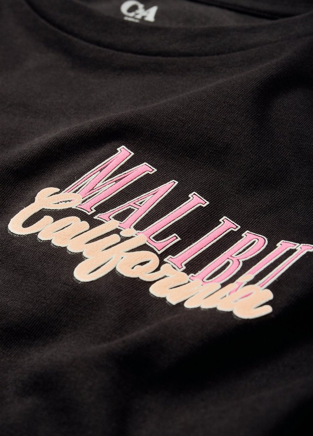 Черная летняя футболка C&A