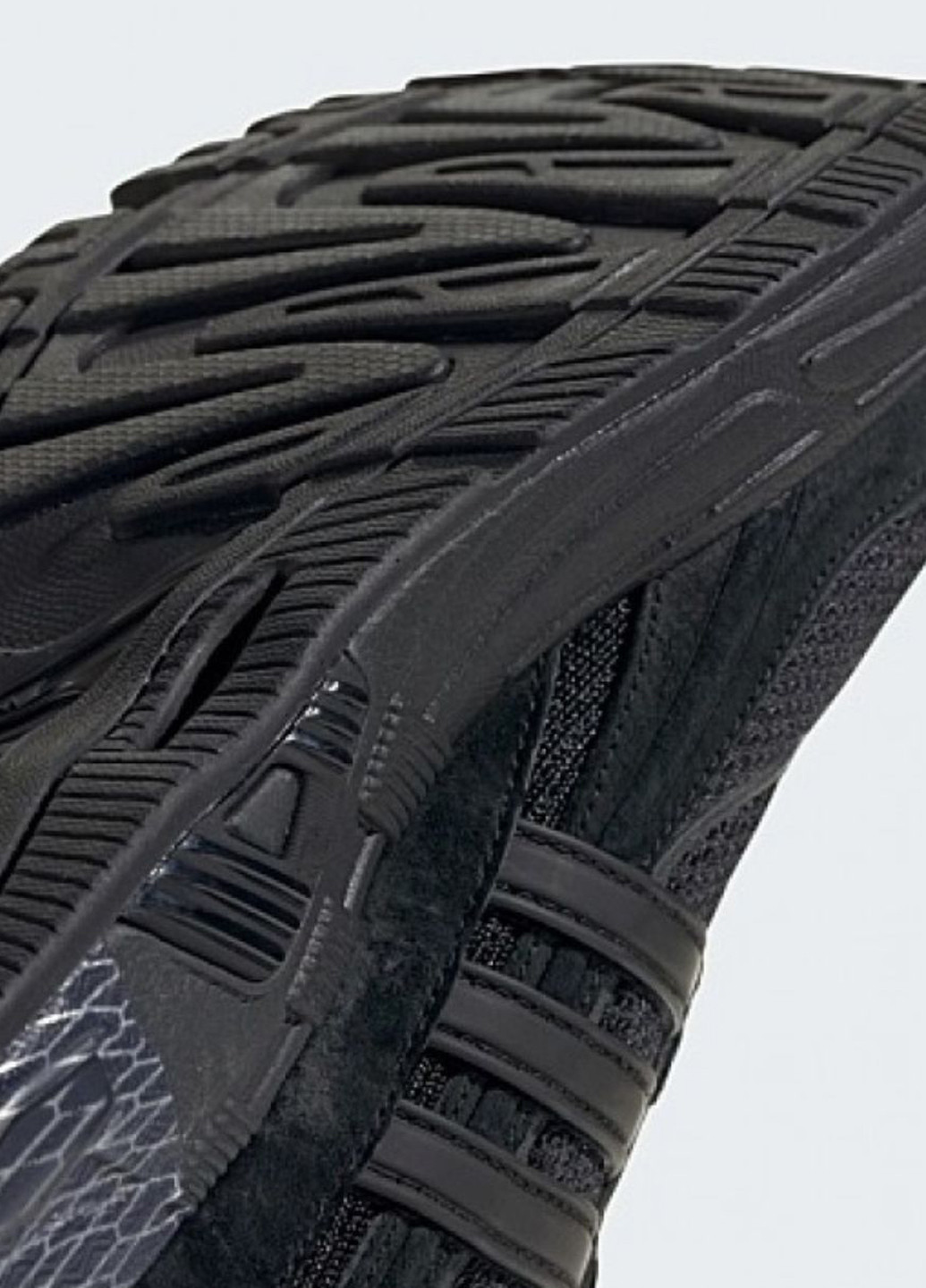 Черные демисезонные кроссовки id8307_2024 adidas Response Cl Shoes