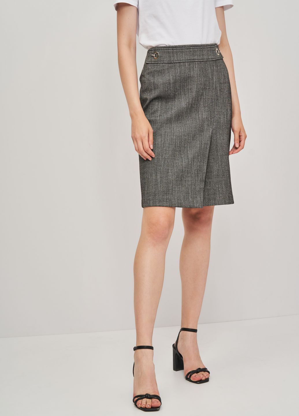 Черная однотонная юбка H&M