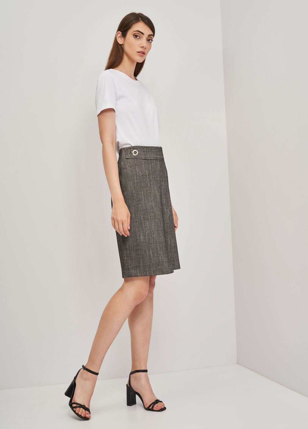 Черная однотонная юбка H&M