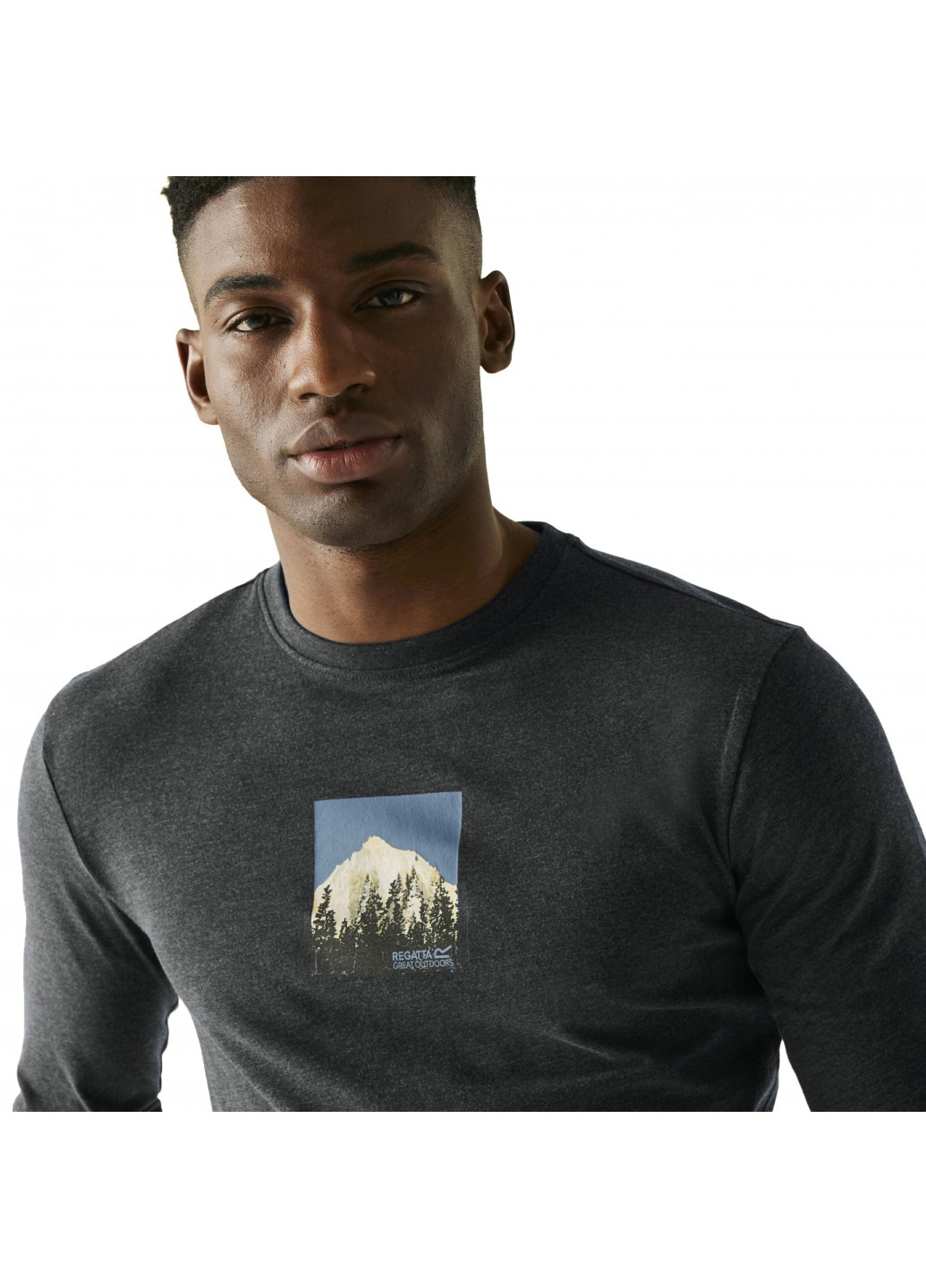 Черный демисезонный спортивный лонгслив Regatta с рисунком