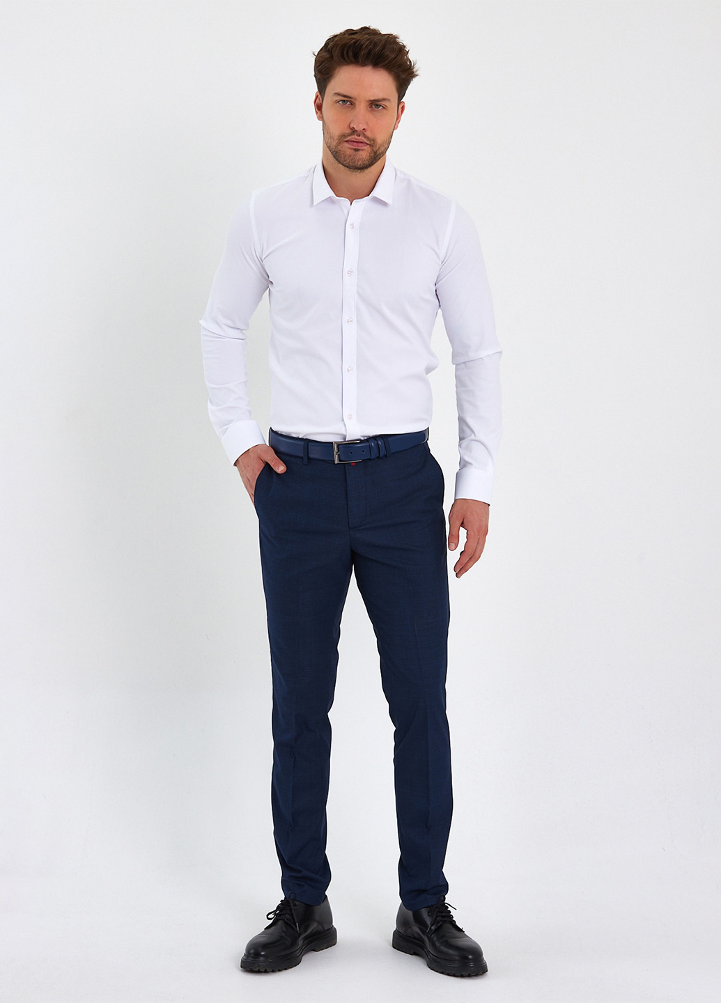 Синие кэжуал демисезонные зауженные брюки Trend Collection