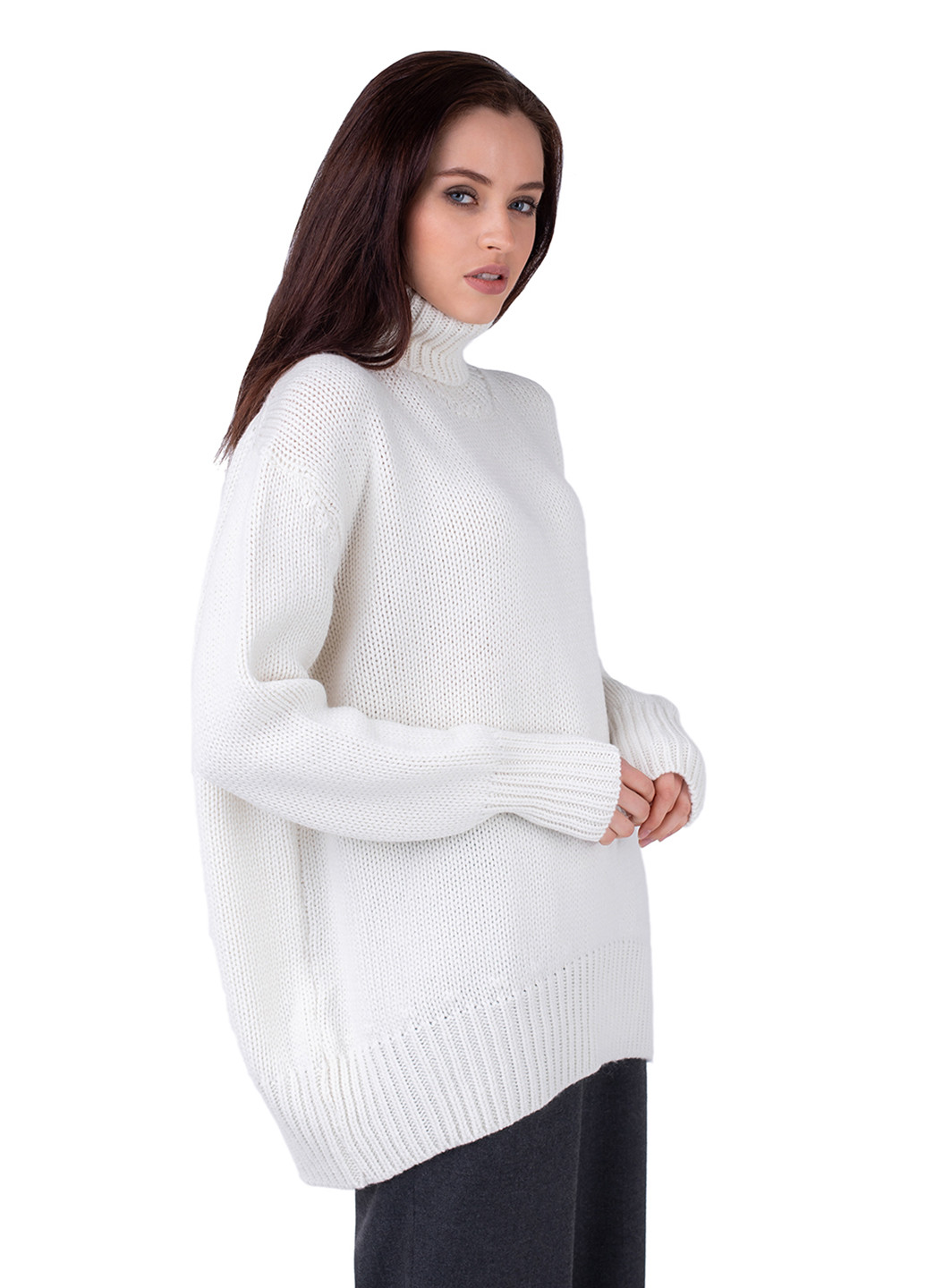 Молочный демисезонный свитер Viviami