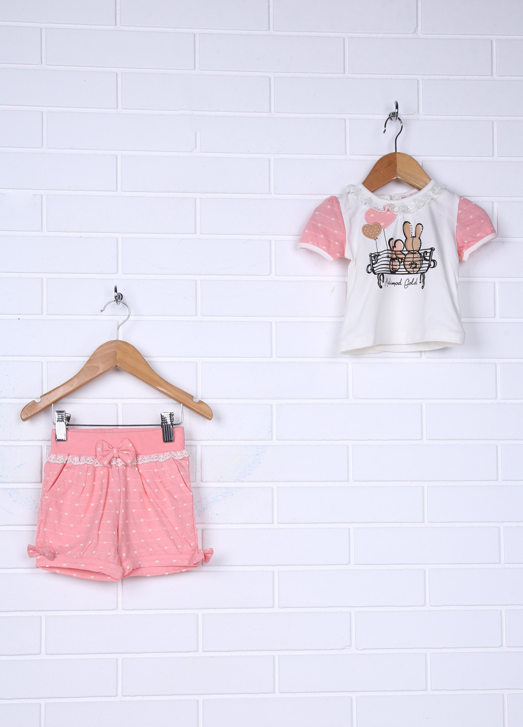 Персиковый летний комплект (футболка, шорты) Midi Mod