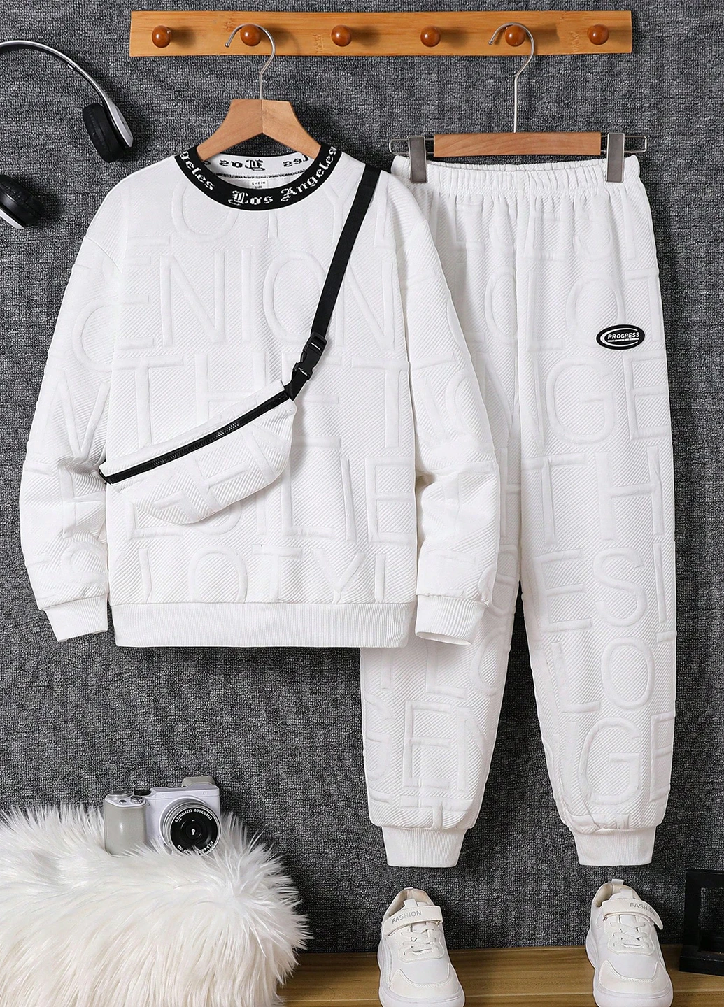 Спортивный костюм (свитшот, брюки) SHEIN (341100342)